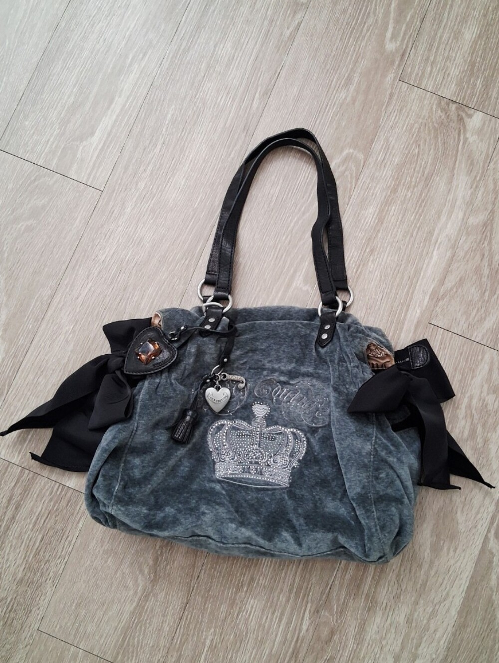Vintage Juicy Couture The Daydreamer Velour Bag Embellished Crown Bows Y2K